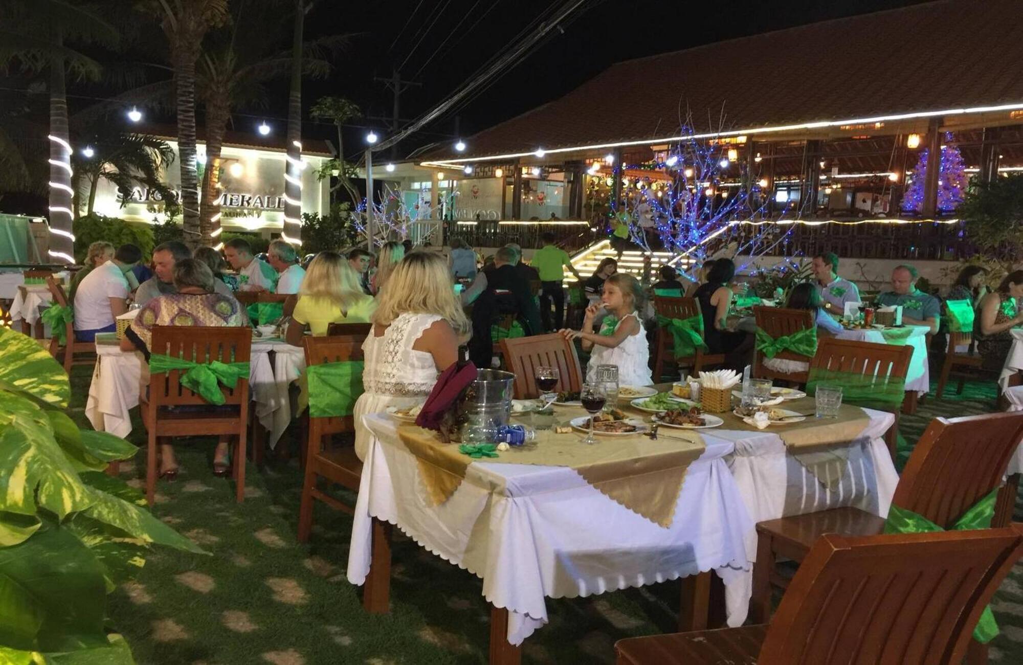Saigon Emerald Beach Resort Phan Thiet Exterior foto